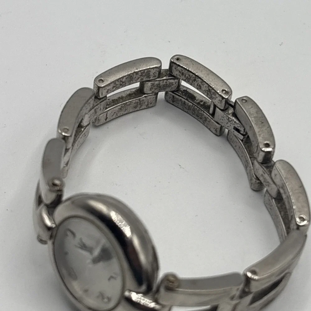 Fossil F2 Women's Watch Silver Link Band Es-8875‎
